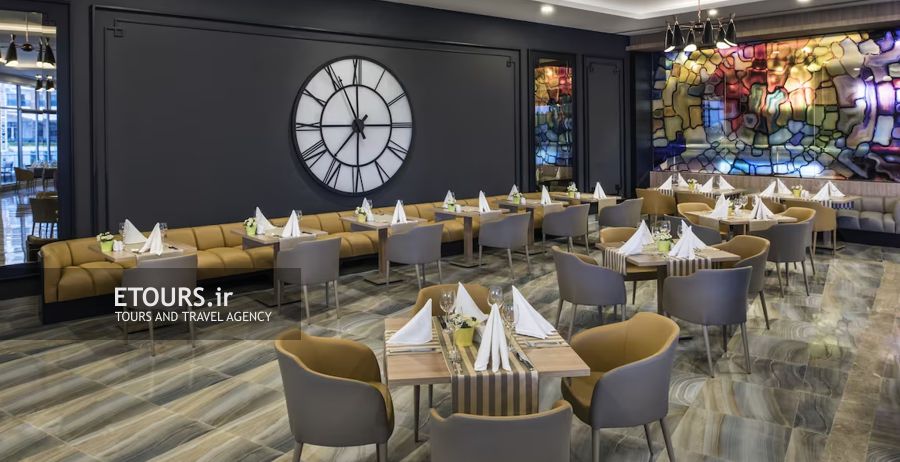 سالن صبحانه هتل دلفین