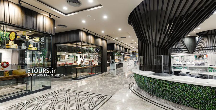 سالن صبحانه هتل رگنوم