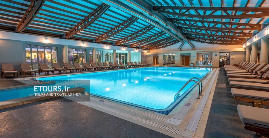 استخر سرپوشیده باروت