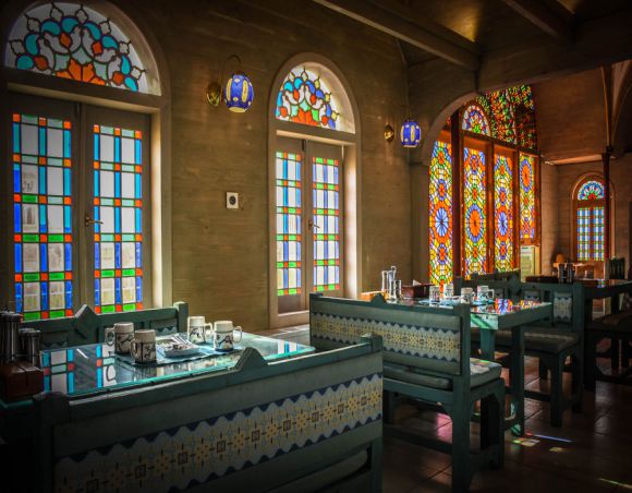 کافه گالری نیلوفر