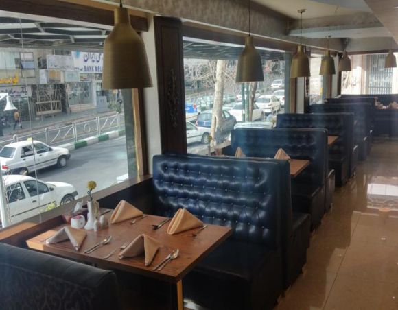 کافه رستوران لارا