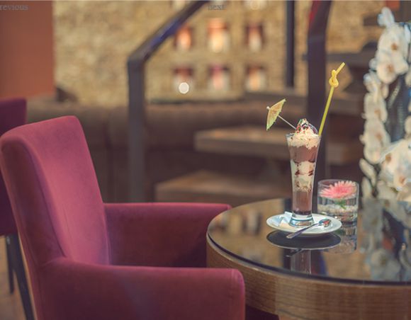 کافی شاپ آتش