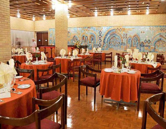 رستوران پرنیان