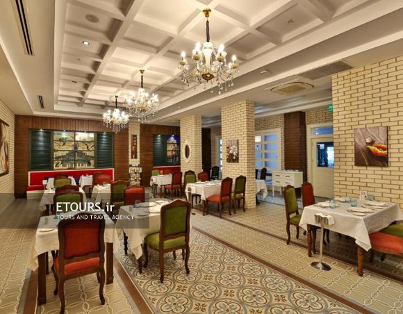 رستوران کریستال